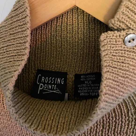 Crossing Point Knit Vest - Size XL - Picture 4 of 4